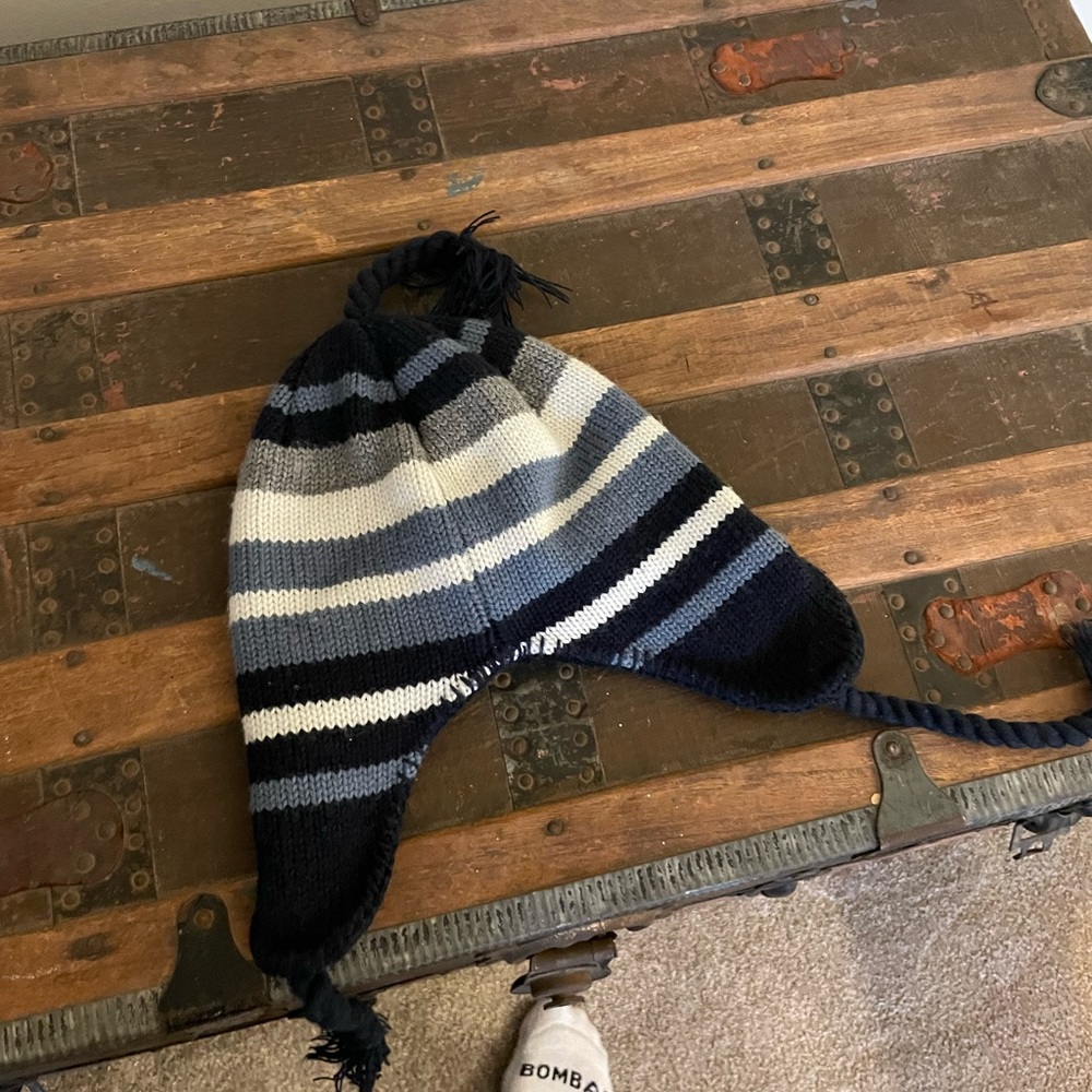 Winter Hat - Blue, White and Black